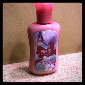 Paris Amour Body Lotion💘